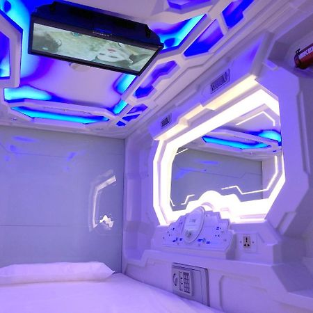 Izzzleep Aeropuerto Terminal 2 Hotell Mexico by Eksteriør bilde